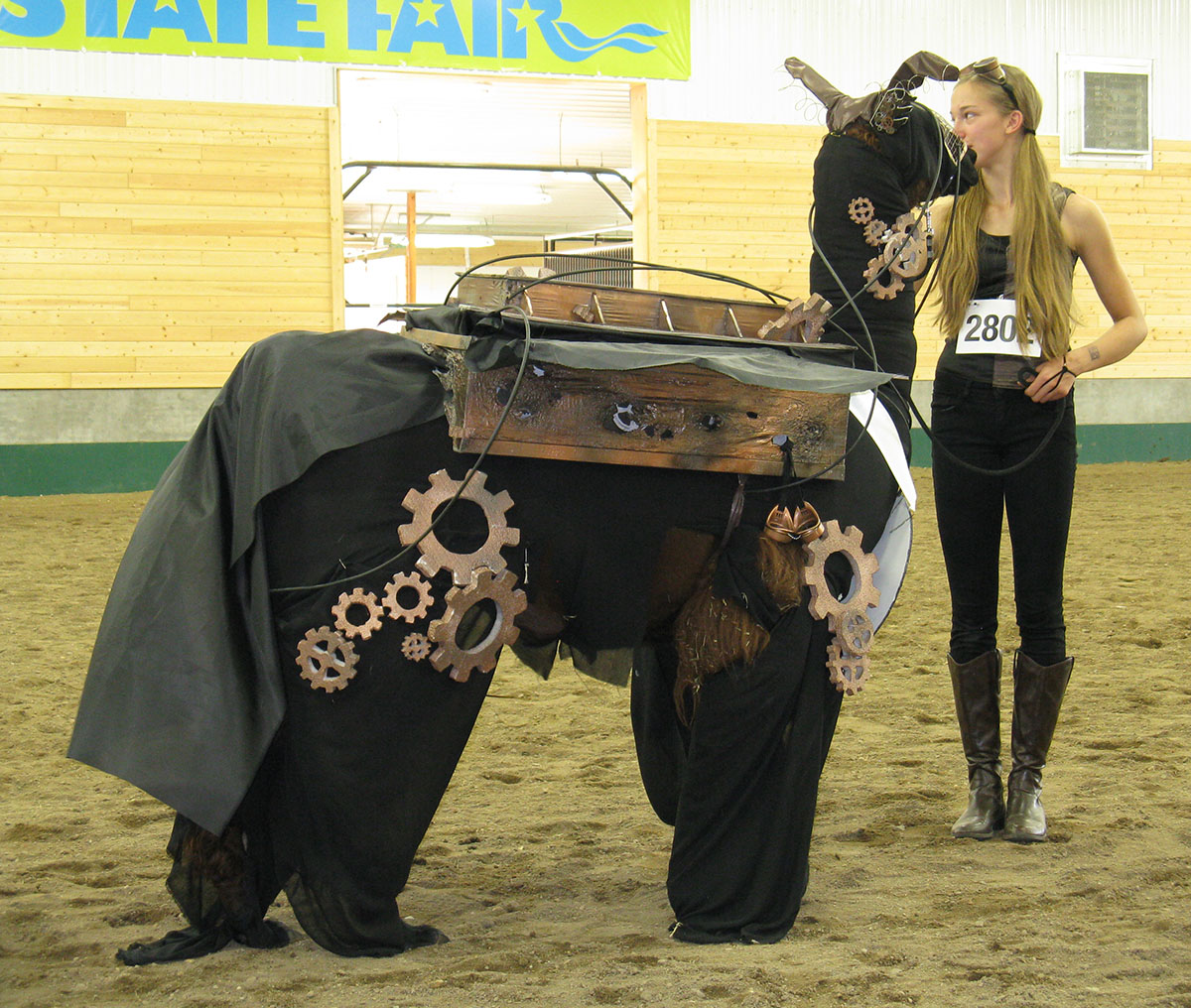 Steampunk time machine llama.