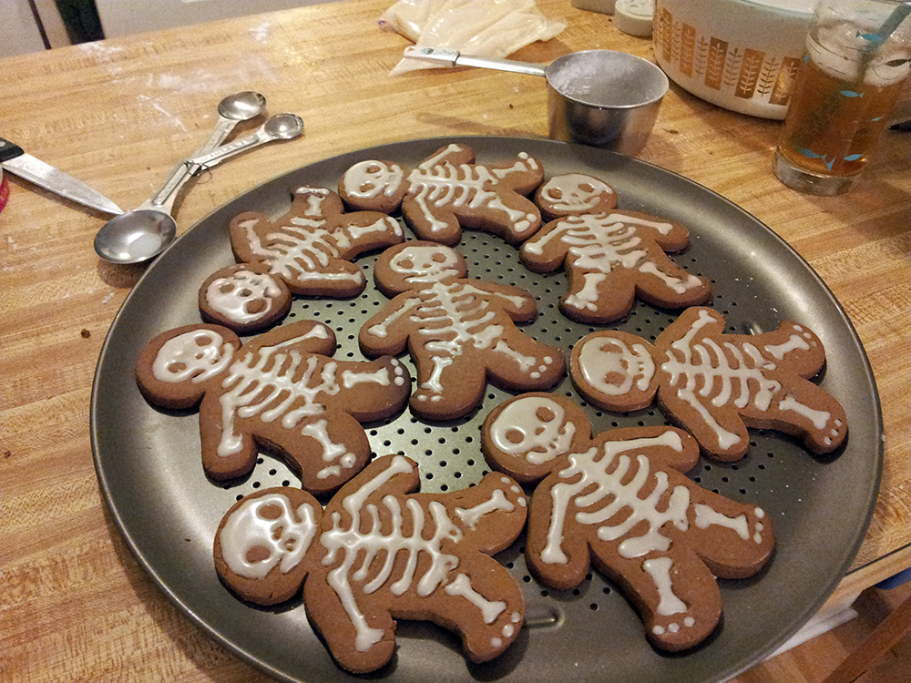 Skeleton gingerbread cookies.